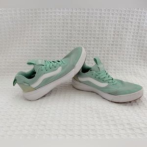 Womens Ultra Range Vans